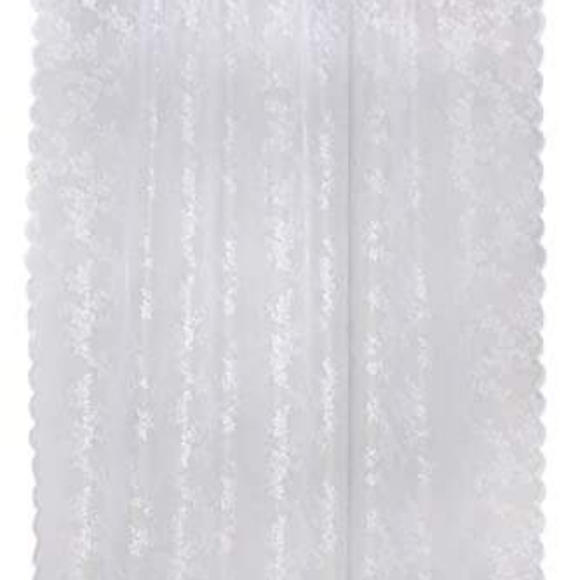 Lace shower curtain - Picture 2 of 4